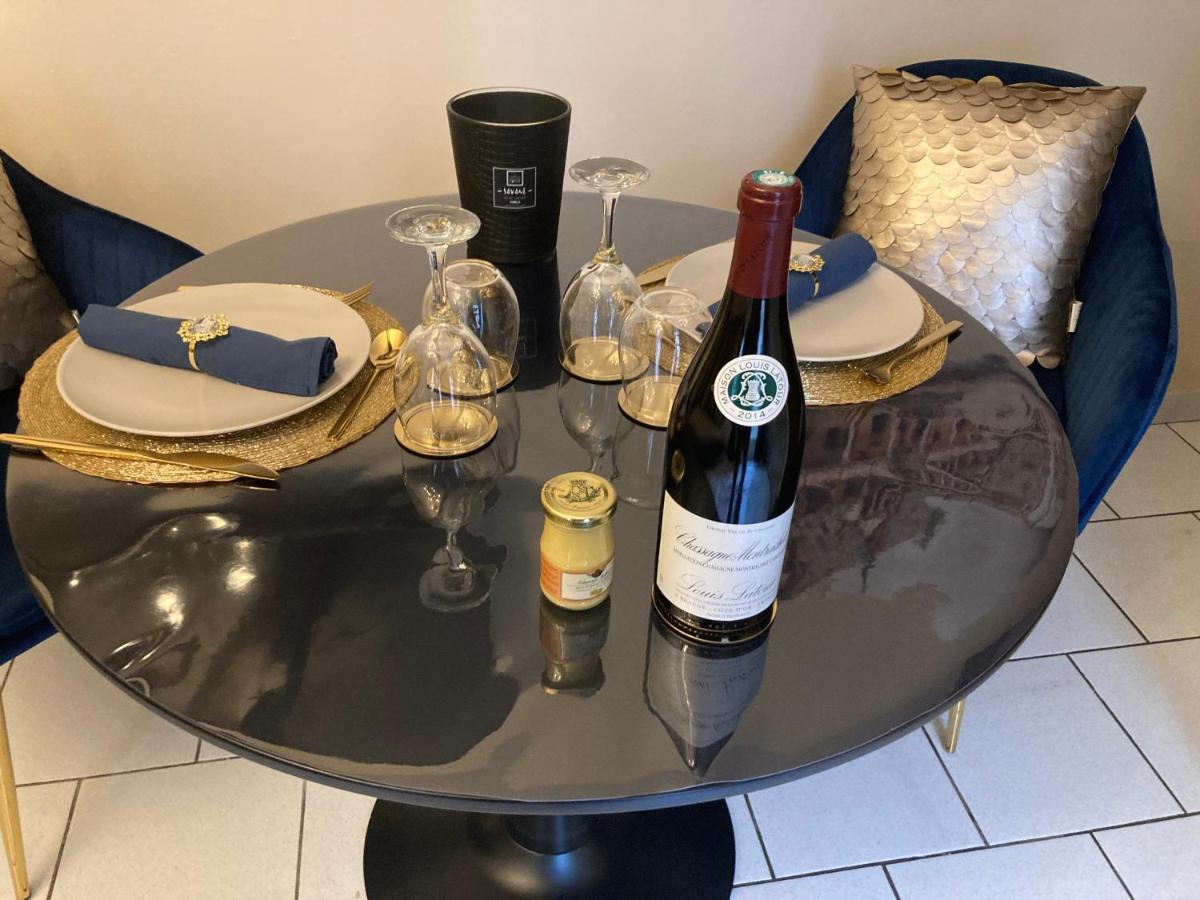 Le Tout Joli Nid Beaunois, Studio Plein Centre Parking Beaune  Buitenkant foto