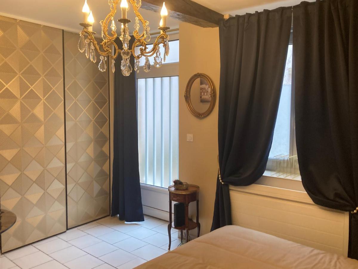 Le Tout Joli Nid Beaunois, Studio Plein Centre Parking Beaune  Buitenkant foto